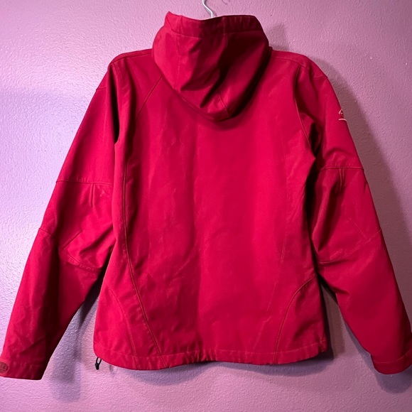Bergans of Norway | Red Women’s 1555 NUSF JORD II LADY Jacket with hood - Picture 9 of 9